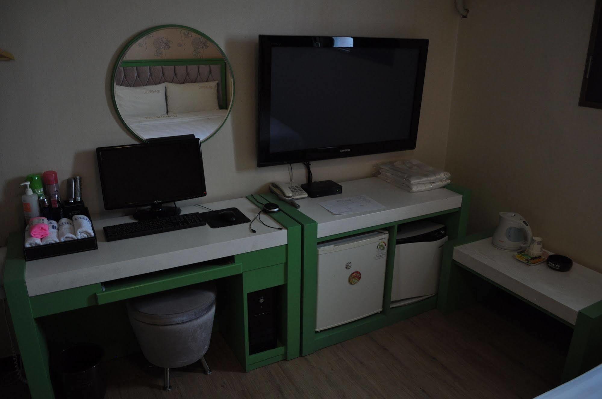 Goodstay Woosin Hotel Jeonju Luaran gambar